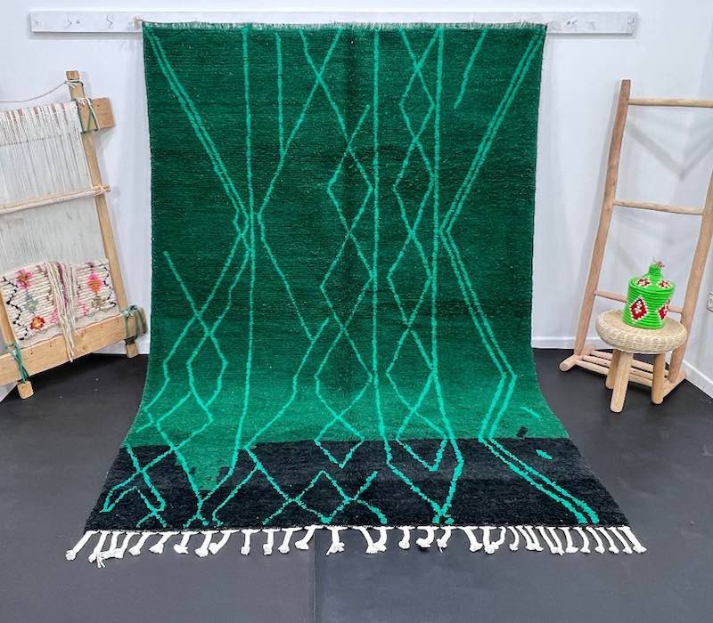 AsalaVibes-Authentic-Moroccan-Handcrafted-Rugs-Product-Beni-Ourain-Rugs-Custom-Rugs-Custom-Luxurious-Beni-Ourain-Green-And-Black-Moroccan-Rug-1