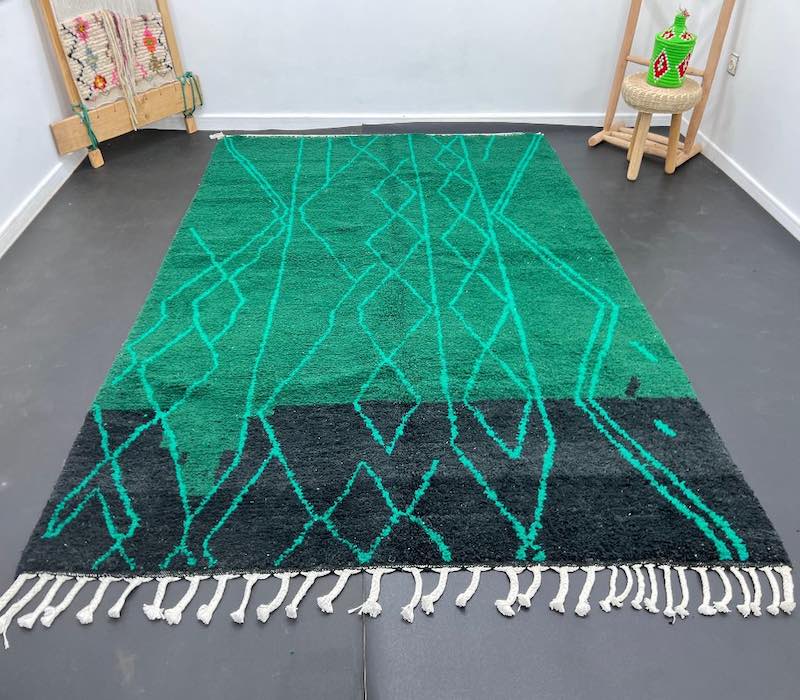 AsalaVibes-Authentic-Moroccan-Handcrafted-Rugs-Product-Beni-Ourain-Rugs-Custom-Rugs-Custom-Luxurious-Beni-Ourain-Green-And-Black-Moroccan-Rug-2