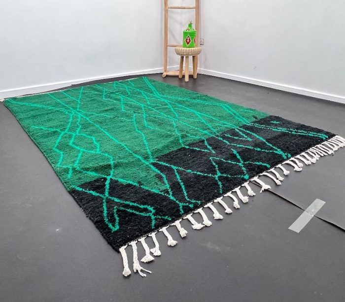 AsalaVibes-Authentic-Moroccan-Handcrafted-Rugs-Product-Beni-Ourain-Rugs-Custom-Rugs-Custom-Luxurious-Beni-Ourain-Green-And-Black-Moroccan-Rug-3